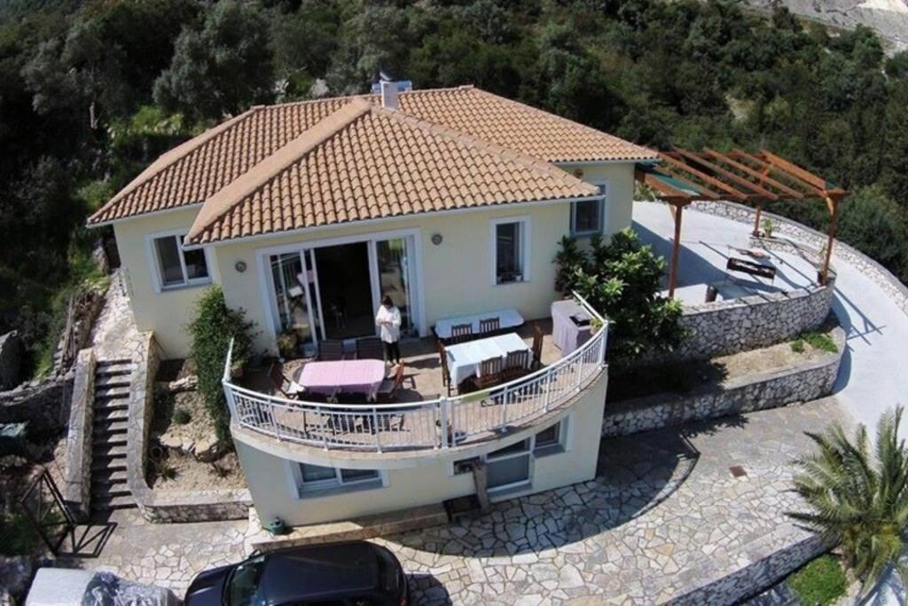 Villa Sunrise With Stunning Views And Private Pool Katokhórion 外观 照片